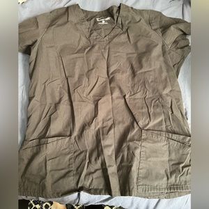 Medium butter soft black scrub top